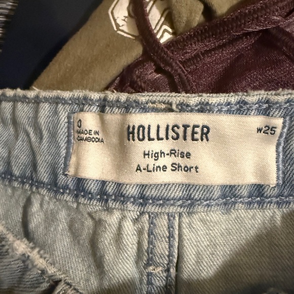 Hollister Light Blue High Rise A-Line Distressed Denim Shorts - Picture 5 of 6